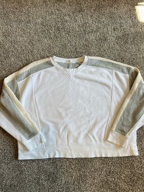 Nuuds White Crewneck Sweatshirt with Gray Contrast Sleeves